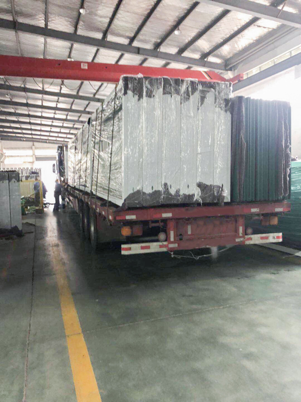 2018.7.4  北京房山公交站臺、候車亭發(fā)貨