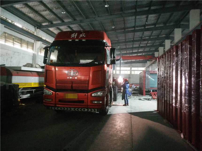 2019.1.4河南滑縣公交站臺、候車亭發(fā)貨