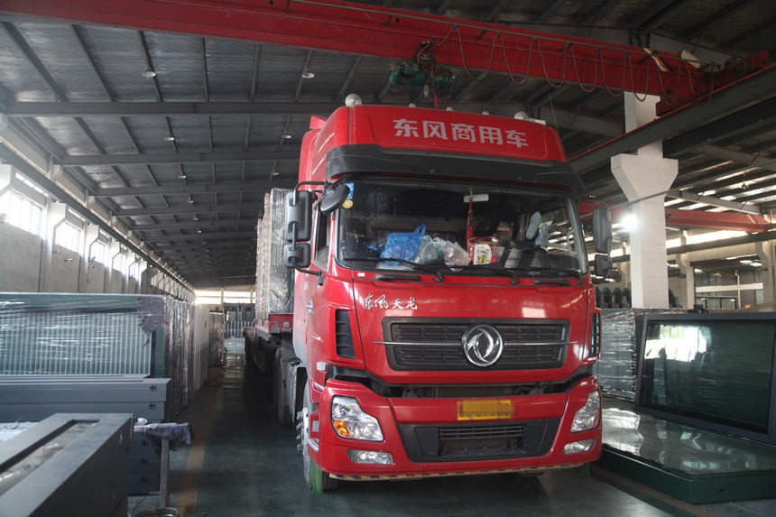 2018.10.23 黑龍江公交站臺(tái)、候車亭發(fā)貨